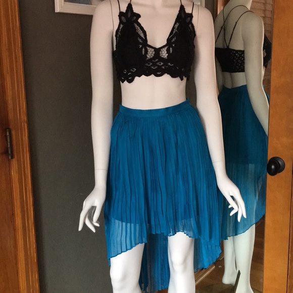 NWT Lightweight Teal Accordion Pleat Hi-lo Skirt Small - Picture 2 of 6